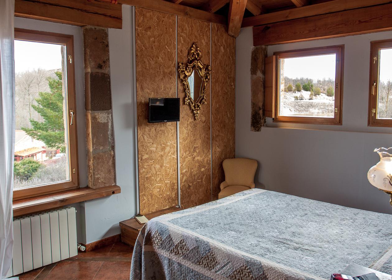 Enclave Soria Hotel Herreros Bagian luar foto